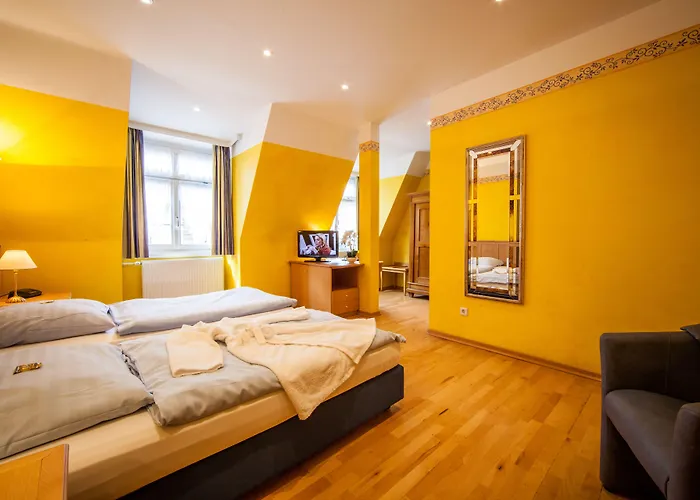 - レストラン ハクトイフェル