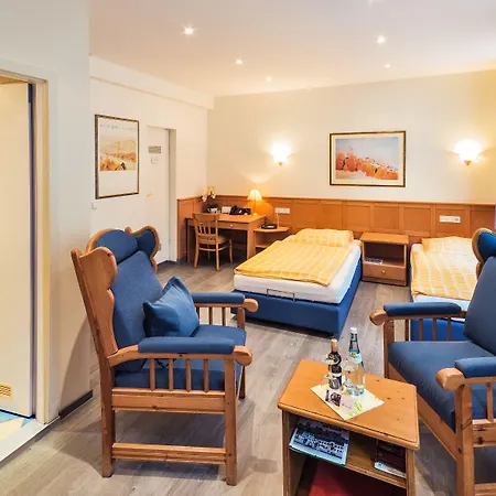 海克特夫餐厅酒店 3* 海德堡